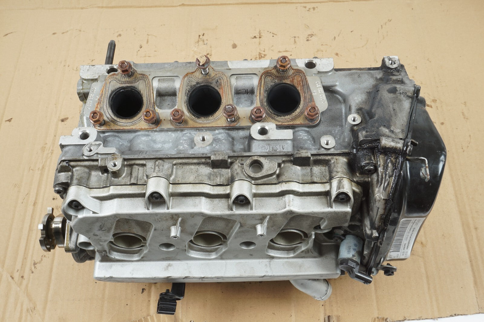 2012 - 2015 AUDI A7 3.0L ENGINE CYLINDER HEAD RIGHT PASSENGER SIDE OEM