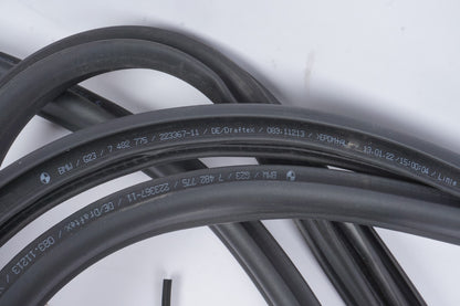 21 - 24 BMW 430I Convertible Front Windshield Weatherstrip Seal 7482775 OEM