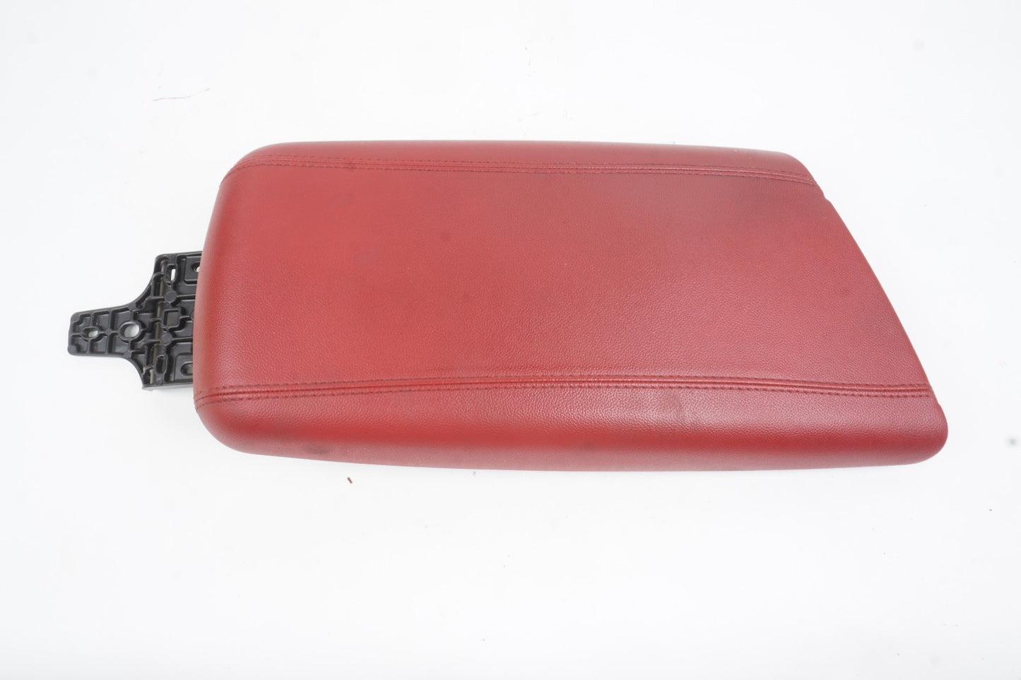 2017-2023 ALFA ROMEO STELVIO FRONT CENTER CONSOLE LID ARM REST RED OEM