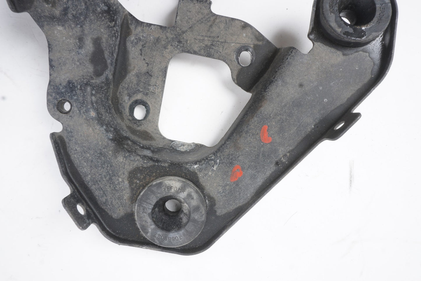 2014-2019 Maserati Ghibli Air Box Mount Bracket Left & Right OEM