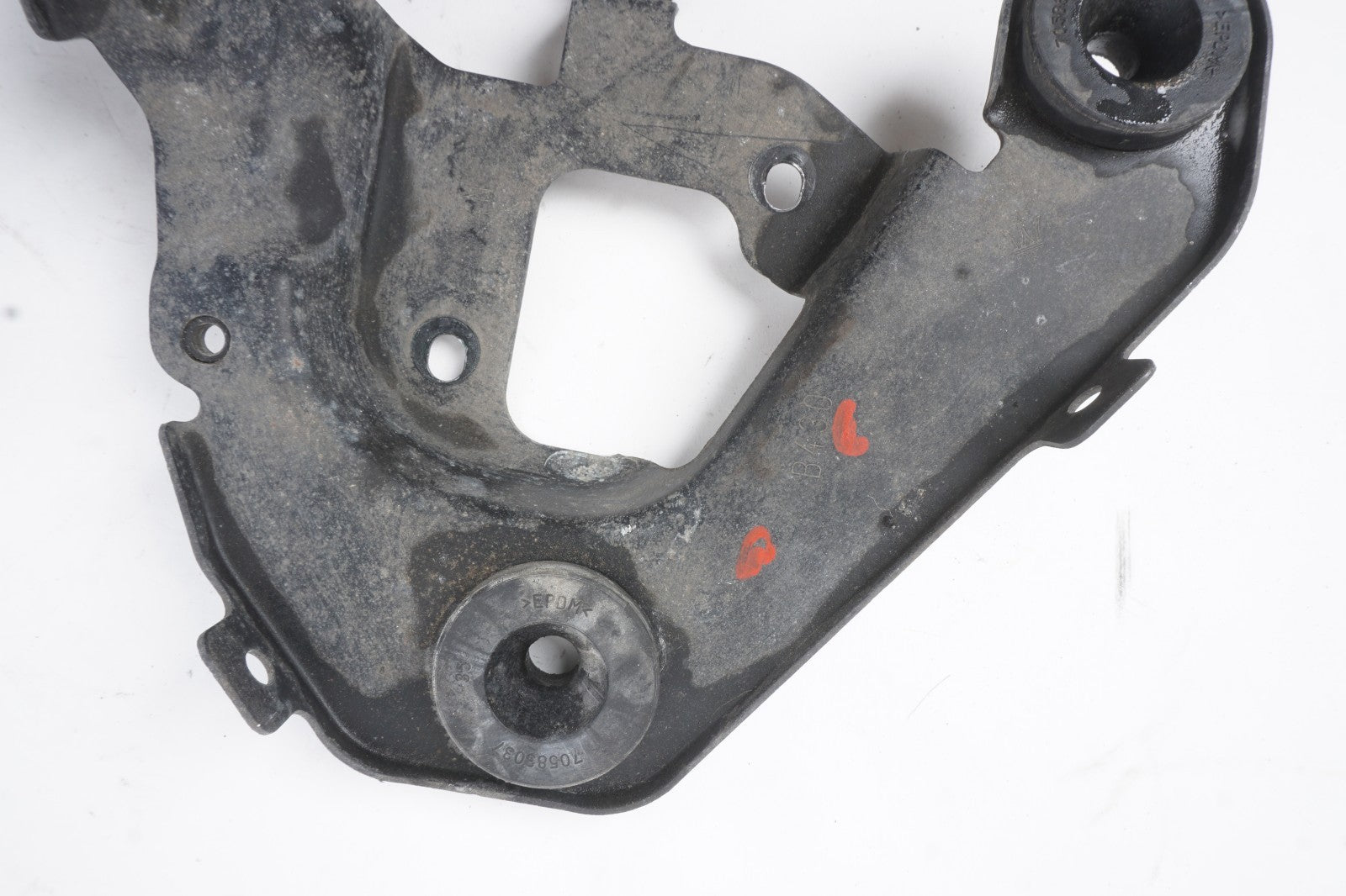 2014-2019 Maserati Ghibli Air Box Mount Bracket Left & Right OEM