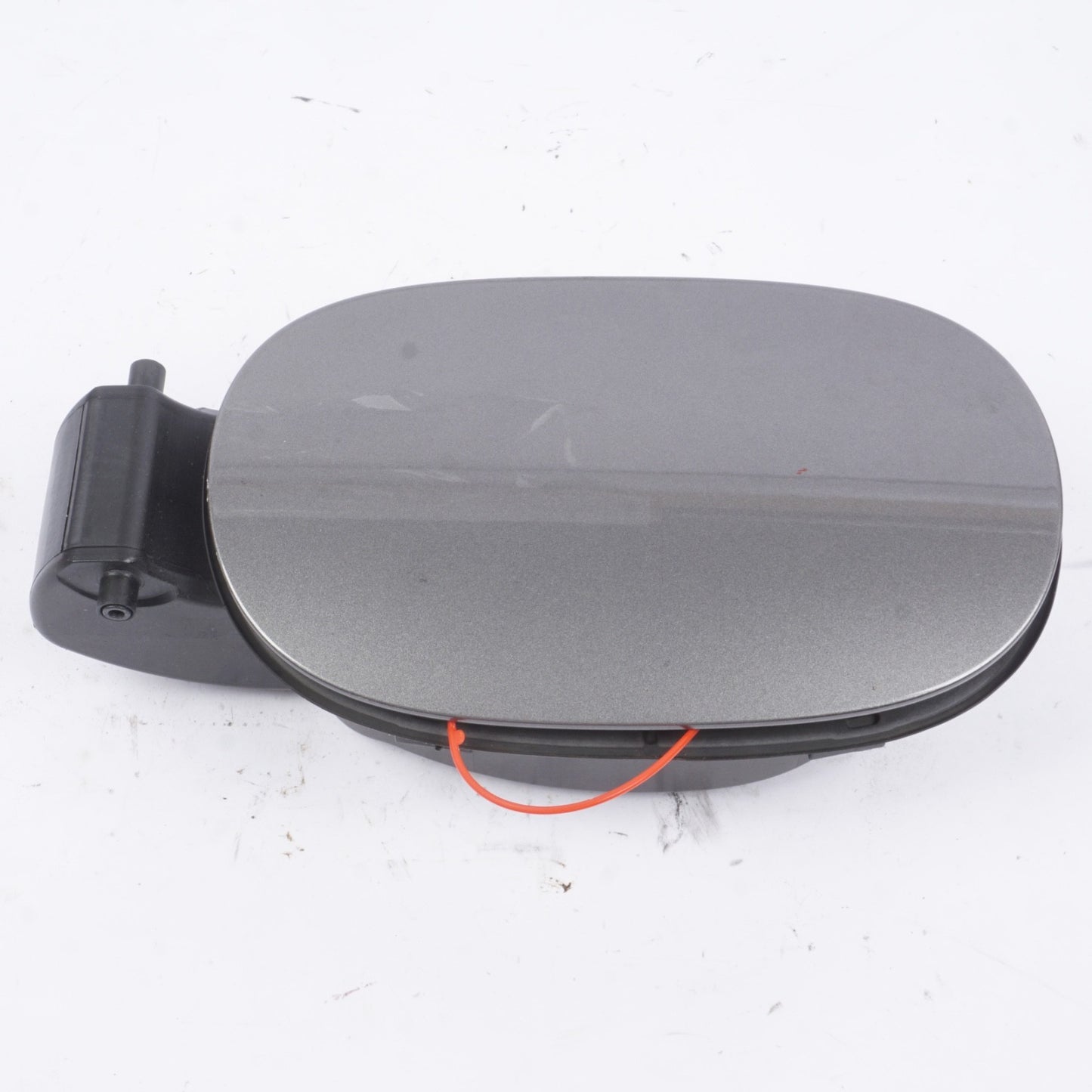 2011-2018 PORSCHE CAYENNE REAR FUEL TANK DOOR & POCKET 7P5809857 OEM