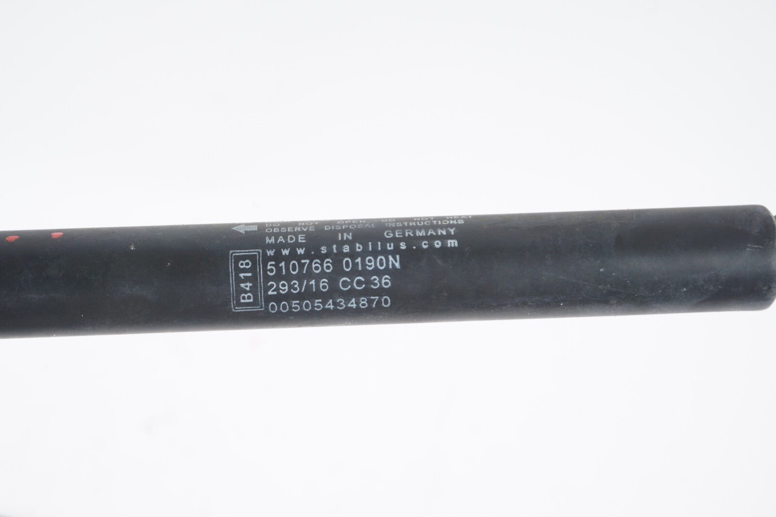 17 - 22 Alfa Romeo Giulia HOOD SUPPORT SHOCK STRUT LEFT & RIGHT SET OEM