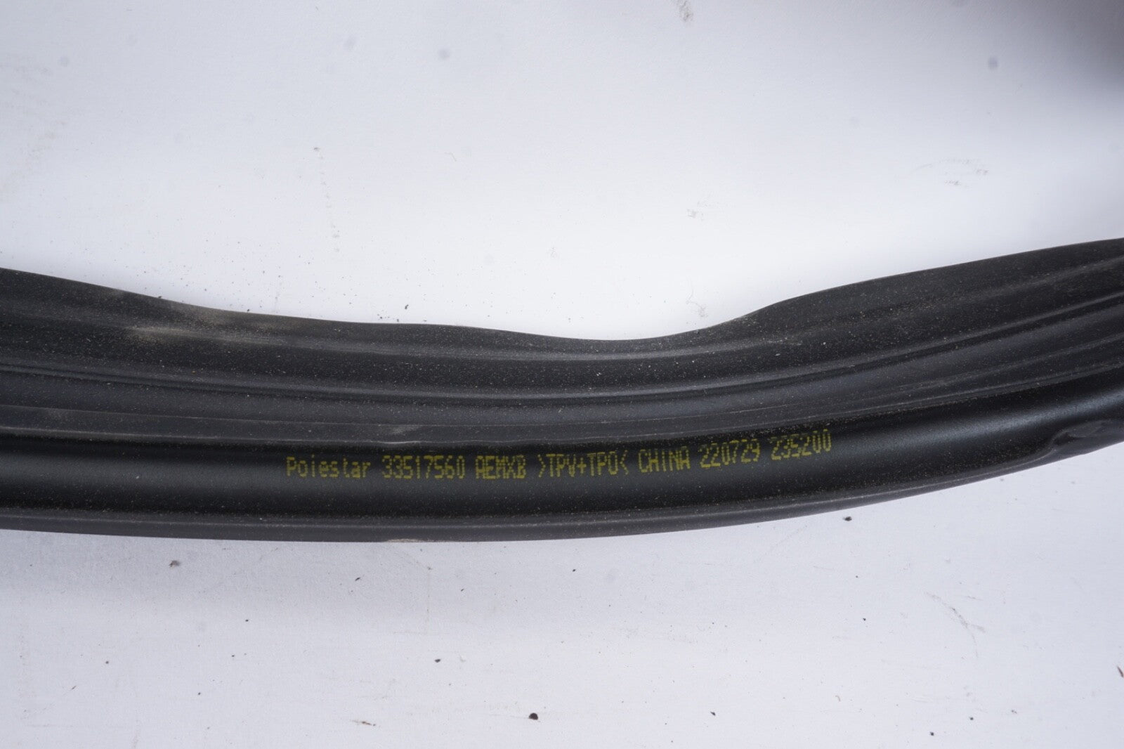 2021-2024 POLESTAR 2 FRONT LEFT SIDE DOOR PANEL TRIM BEZEL MOLDING