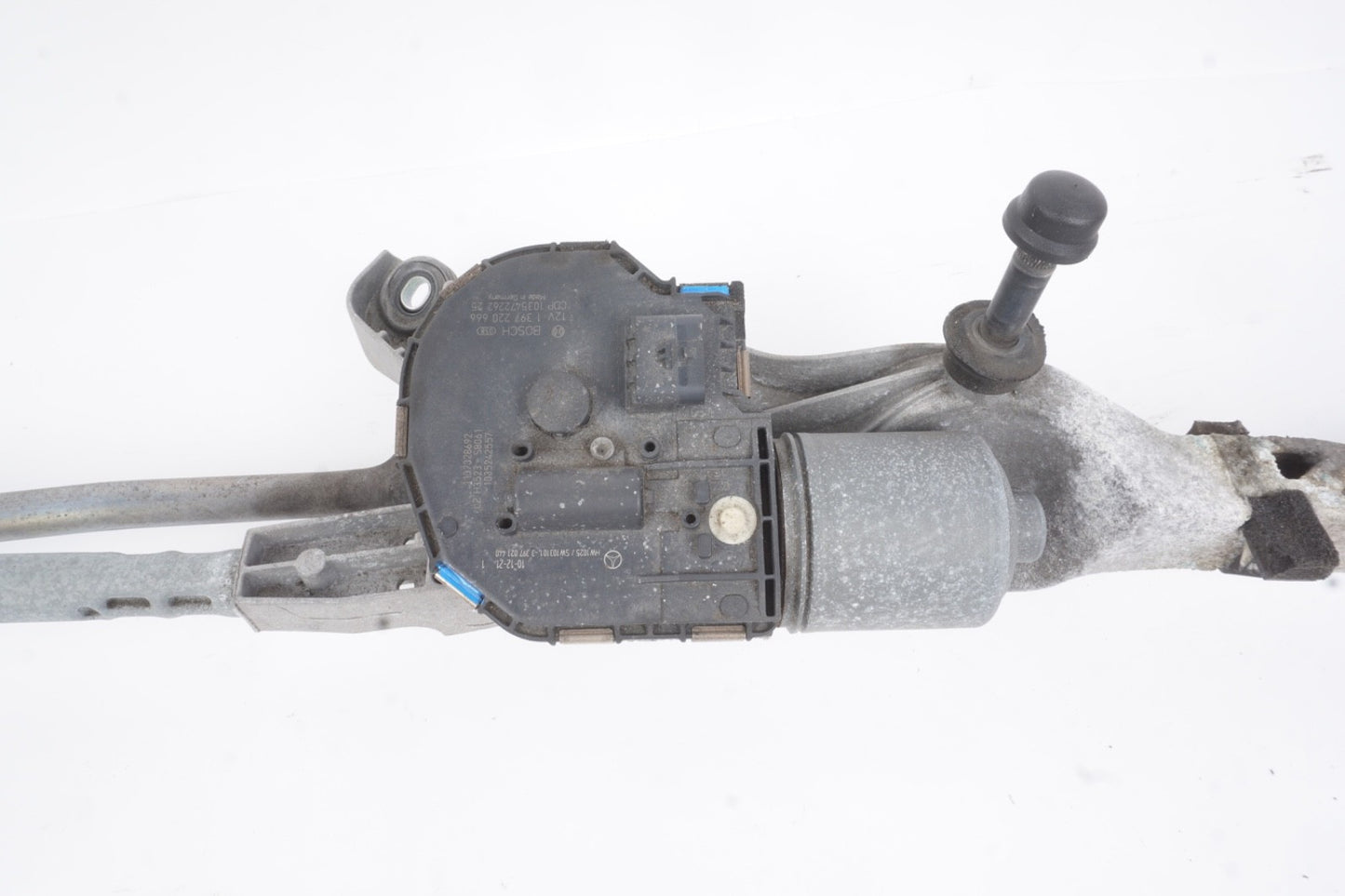2011 - 2014 Mercedes E350 Convertible Front Windshield Wiper Motor Linkage OEM