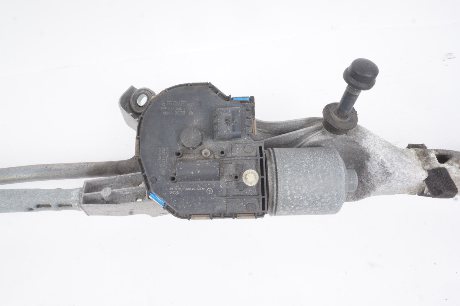 2011 - 2014 Mercedes E350 Convertible Front Windshield Wiper Motor Linkage OEM