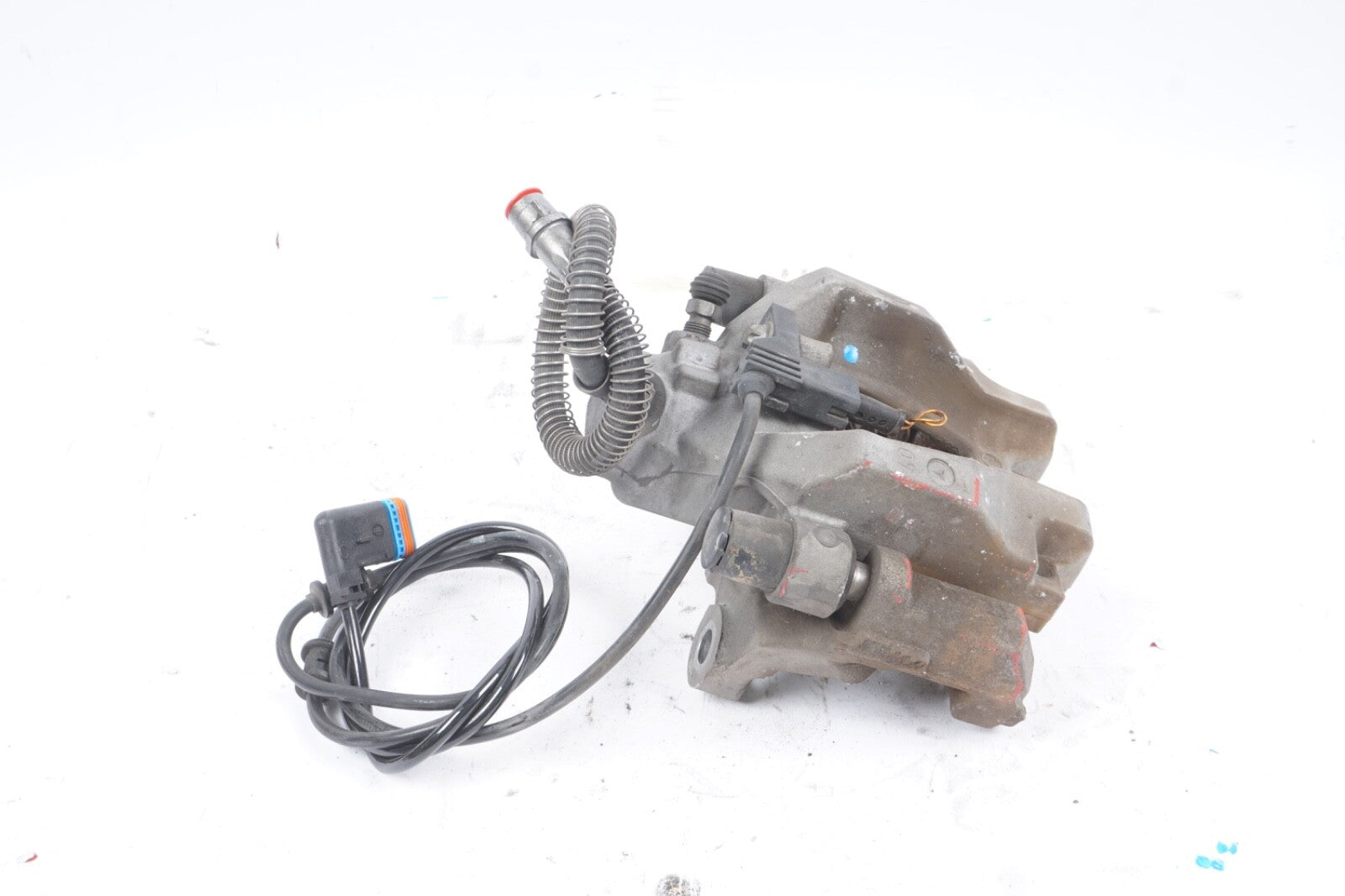 10-15 MERCEDES E350 E550 W212 REAR RIGHT PASSENGER BRAKE CALIPER OEM