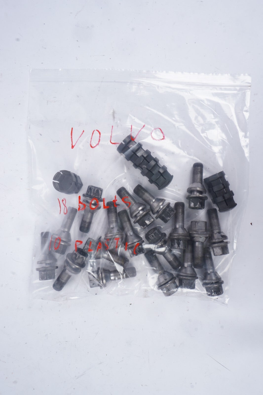 2021 - 2024 Polestar 2 Wheel Lug Bolt Set Of 18 OEM