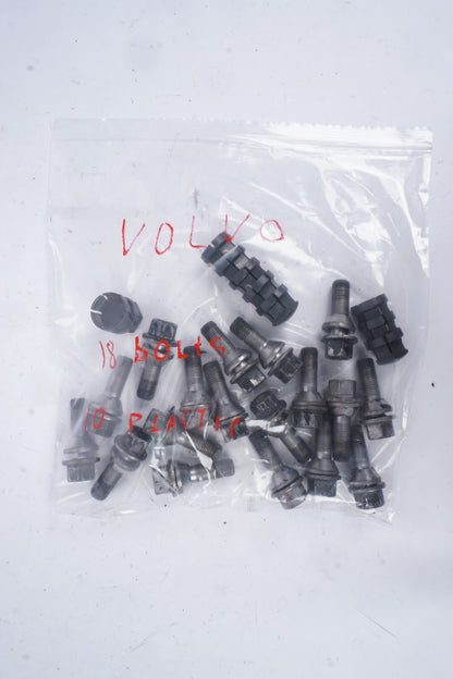2021 - 2024 Polestar 2 Wheel Lug Bolt Set Of 18 OEM