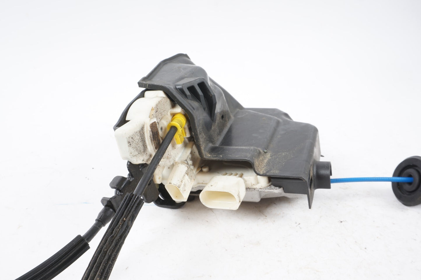 11-17 AUDI A8L REAR RIGHT PASSENGER SIDE DOOR LOCK ACTUATOR & ASSIST MOTOR OEM