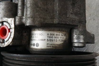 10-16 Mercedes W204 C230 W212 E350 Power Steering Pump 0064666401 OEM