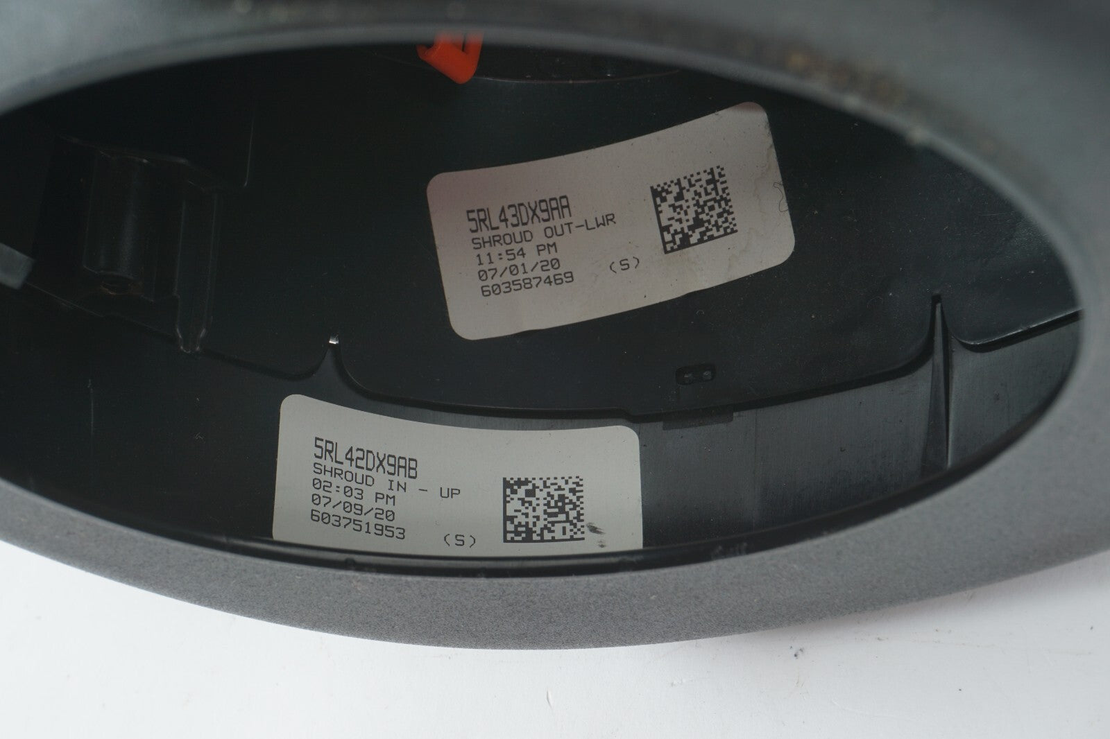 2017-2020 CHRYSLER PACIFICA STEERING COLUMN TRIM COVER OEM
