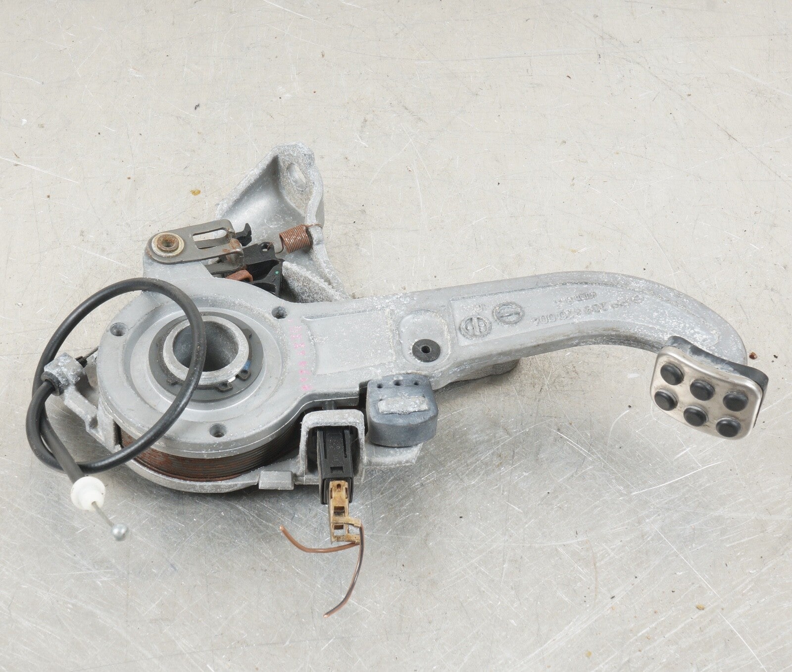 03-06 MERCEDES W220 S430 S500 SL600 EMERGENCY BRAKE PEDAL ASSEMBLY OEM 209420004