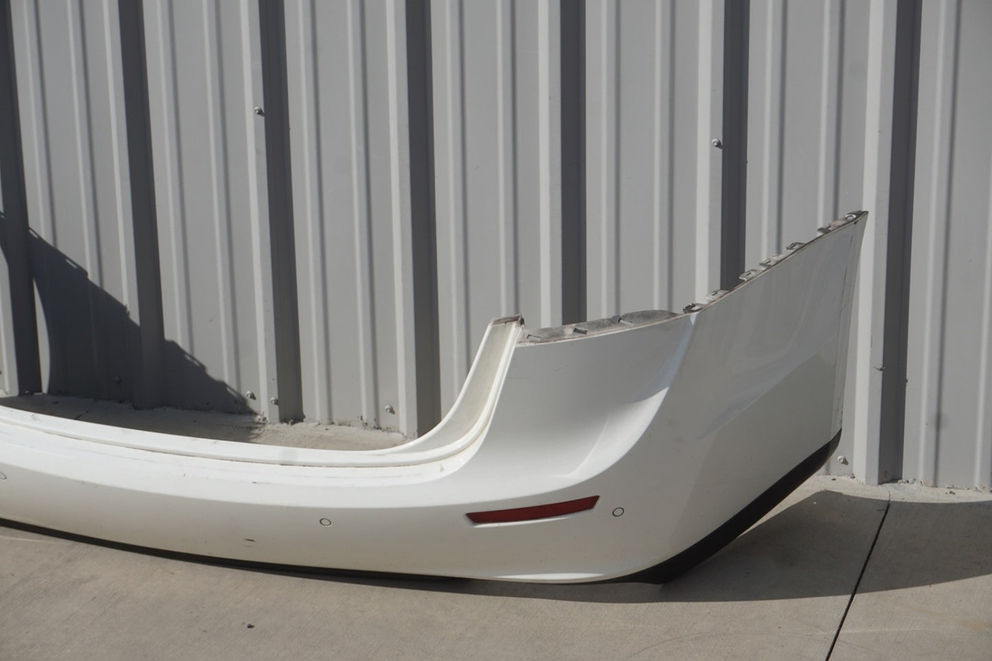 2014 - 2019 Maserati Ghibli M157 Rear Bumper Cover White OEM