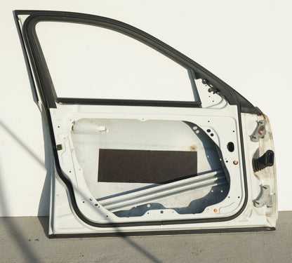 2008 - 2014 MERCEDES-BENZ C300 C250 C350 W204 FRONT LEFT DRIVER DOOR SHELL OEM