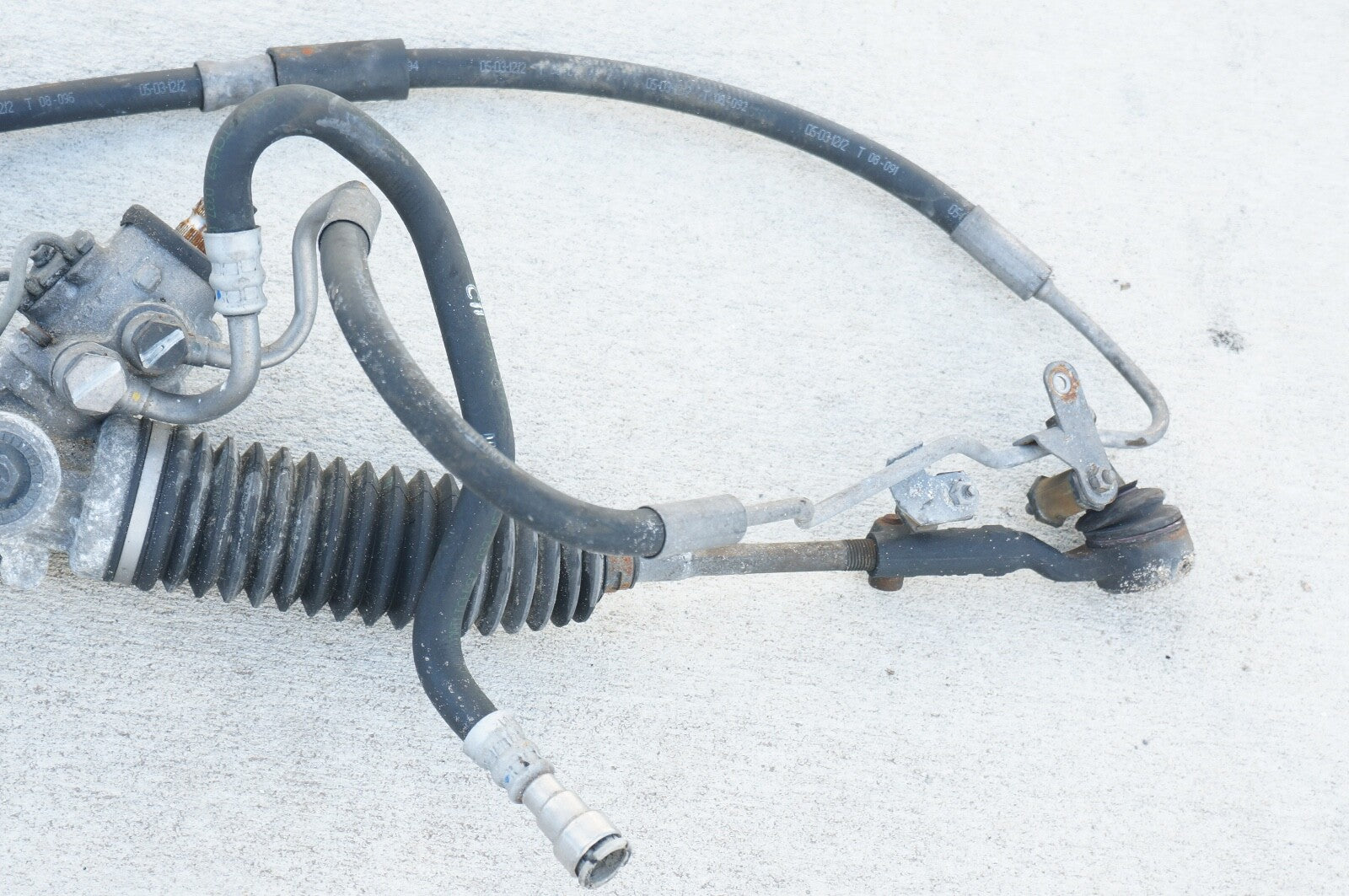 BMW 328I 325I 335I E90 OEM 07-11 FRONT POWER STEERING RACK AND PINION GEAR BOX