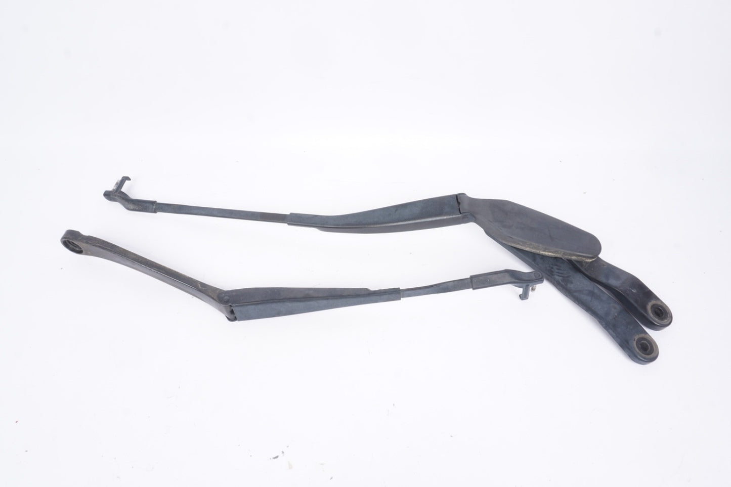 2010 2011 2012 2013 MERCEDES E350 E550 W212 SEDAN FRONT WINDSHIELD WIPER ARMS