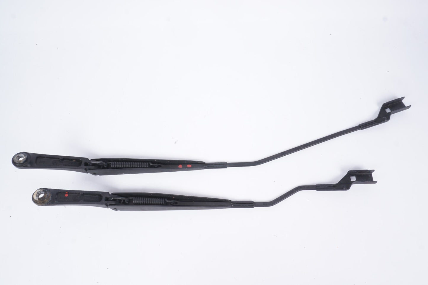 2014 - 2017 Fiat 500L Windshield Wiper Arm Left & Right  OEM
