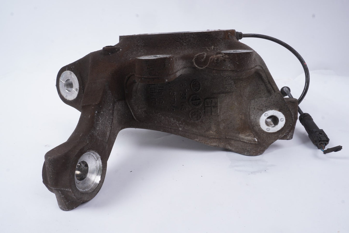 2012 - 2018 BMW 650i 640i Rear Left Spindle Knuckle Wheel Bearing Housing  OEM