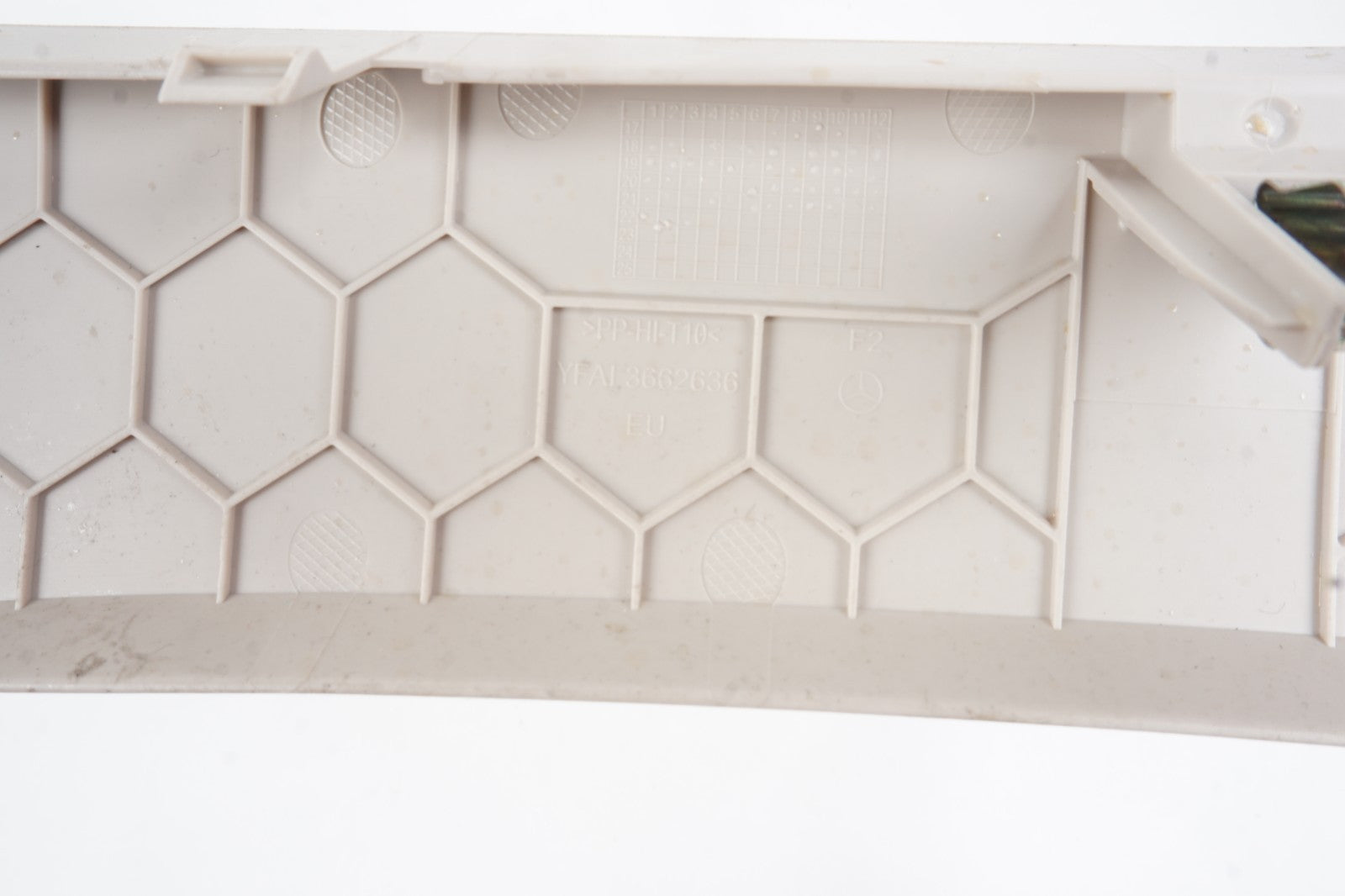 2022-2024 EQB 300 Trim cover OEM