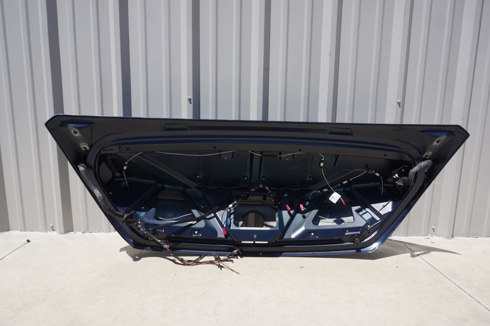 2004 - 2010 BMW E64 645 650 M6 Convertible Rear Trunk Lid Shell Panel