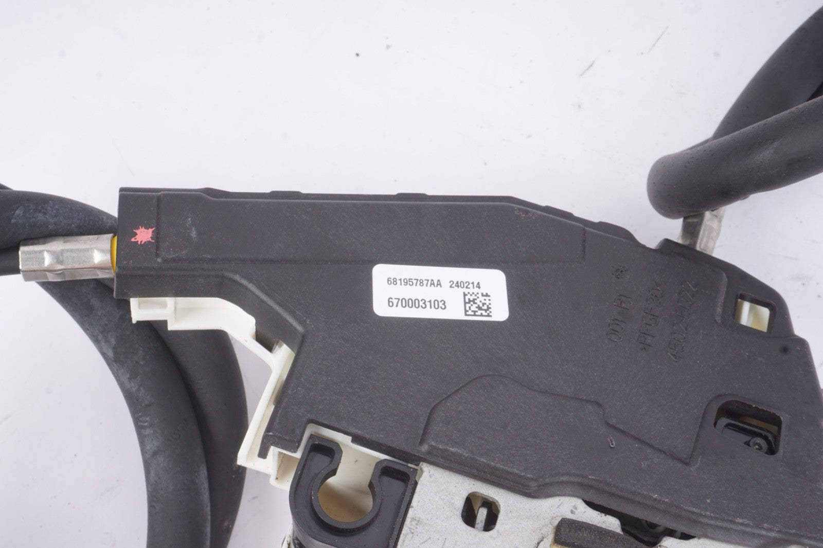 2014 - 2020 MASERATI GHIBLI FRONT RIGHT PASSENGER SIDE DOOR LOCK LATCH ACTUATOR