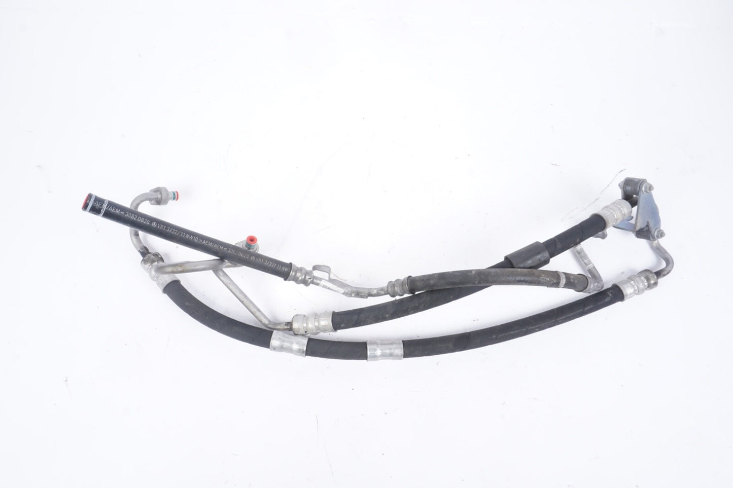 2011-2013 Mercedes E350 W207 Power Gear Rack Hose Tube Pipe Line 3082DB20 OEM