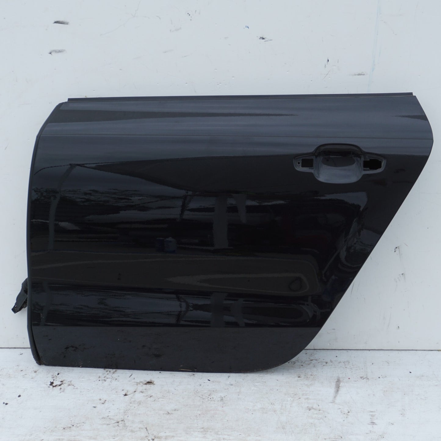 2012 - 2017 AUDI A7 REAR LEFT DRIVER SIDE DOOR SHELL  OEM