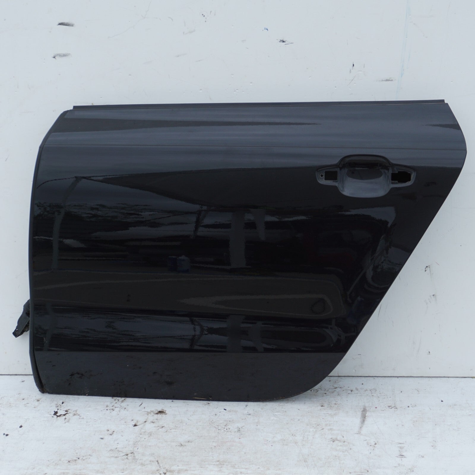 2012 - 2017 AUDI A7 REAR LEFT DRIVER SIDE DOOR SHELL  OEM