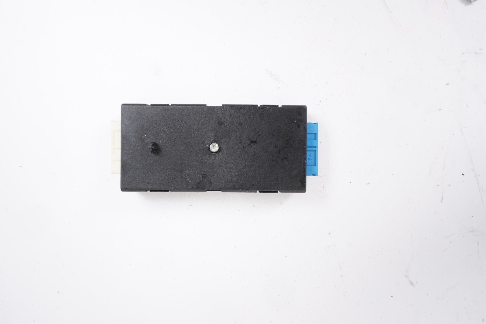 2010-2017 BMW 550I GT F07 Antenna Suppression Filter 6520.9151772 OEM