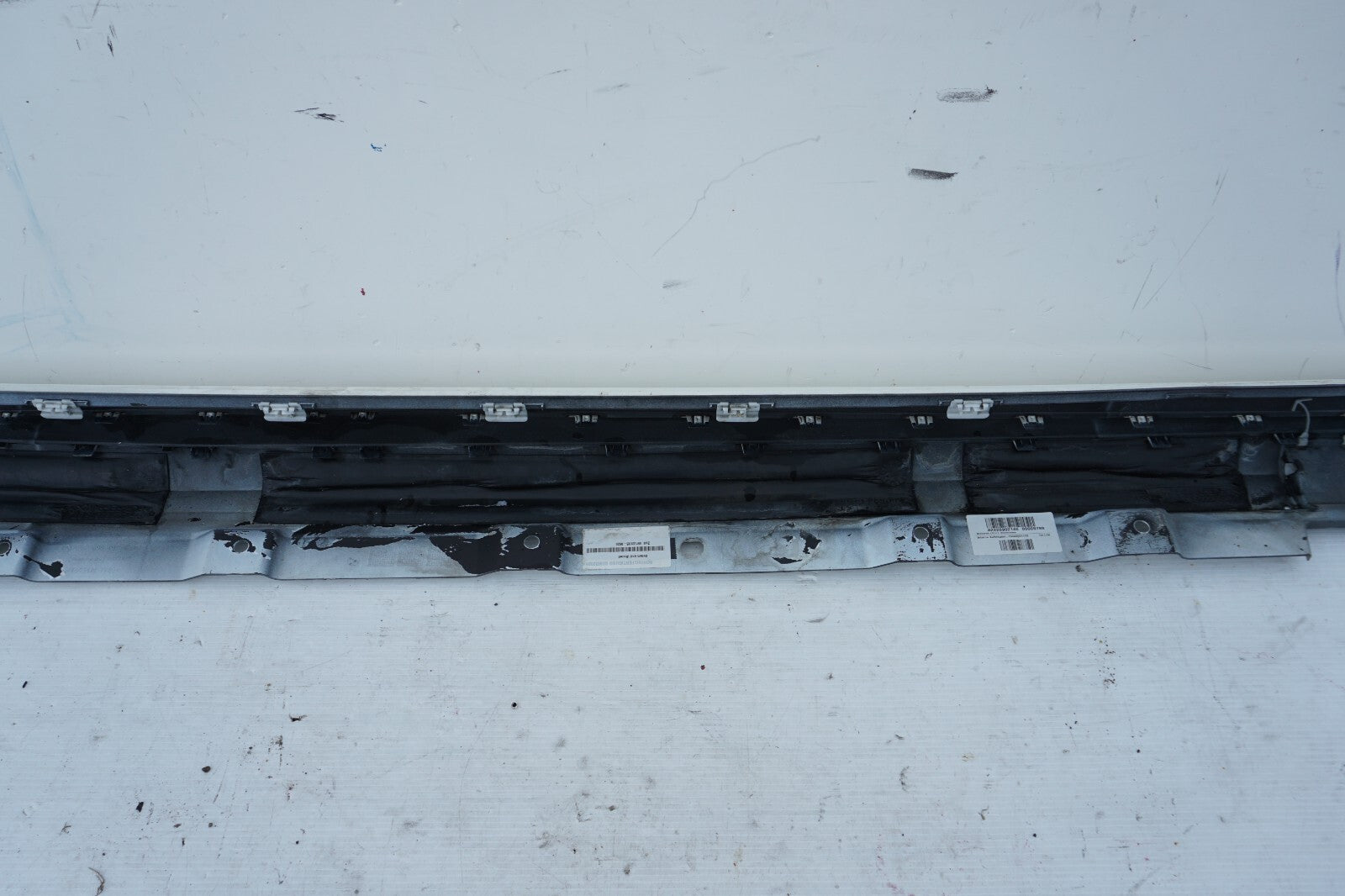14 - 17 Mercedes S550 W222 Left Driver Side Rocker Panel Skirt Molding OEM