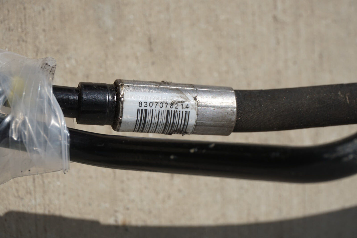 03-06 Mercedes R230 SL500 ABC Front Left Hydraulic Suspension Line Hose OEM