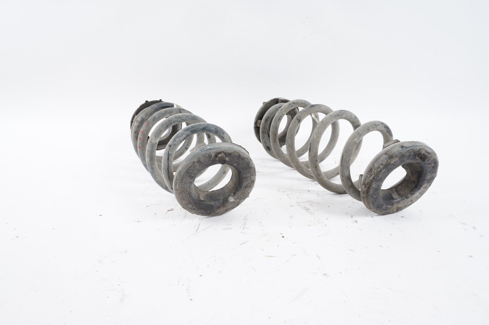 17-22 ALFA ROMEO GIULIA 2.0 RWD REAR COIL SPRING LEFT & RIGHT OEM
