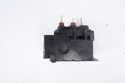 07-13 MERCEDES-BENZ W221 S550 AIR SUSPENSION CONTROL VALVE OEM