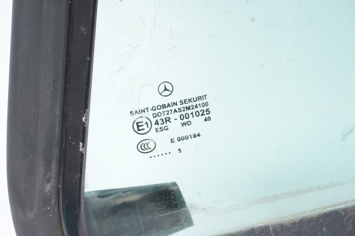 03-12 Mercedes R230 SL500 SL550 Rear Left Driver Side Quarter Window Glass OEM