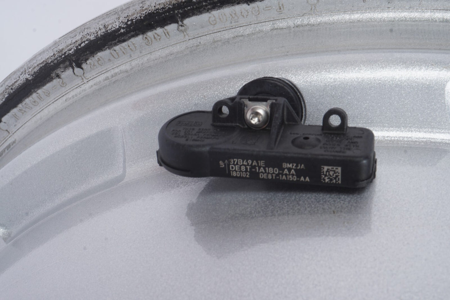 2015 - 2018 FORD FOCUS Alloy Wheel Rim 16x7J OEM