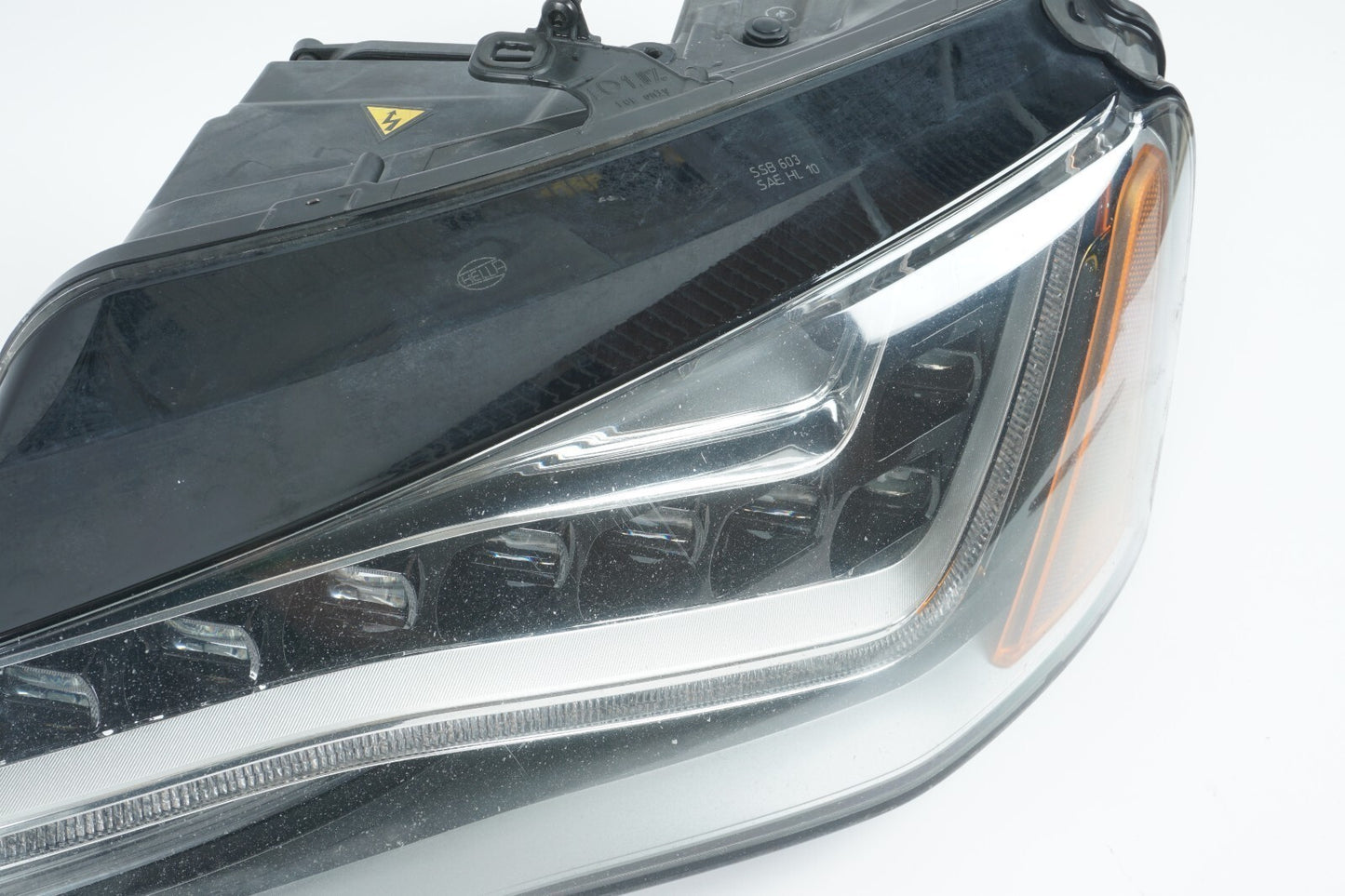 2011 - 2014 AUDI A8L LED HEADLIGHT LEFT DRIVER SIDE  4H0941003AJ  OEM
