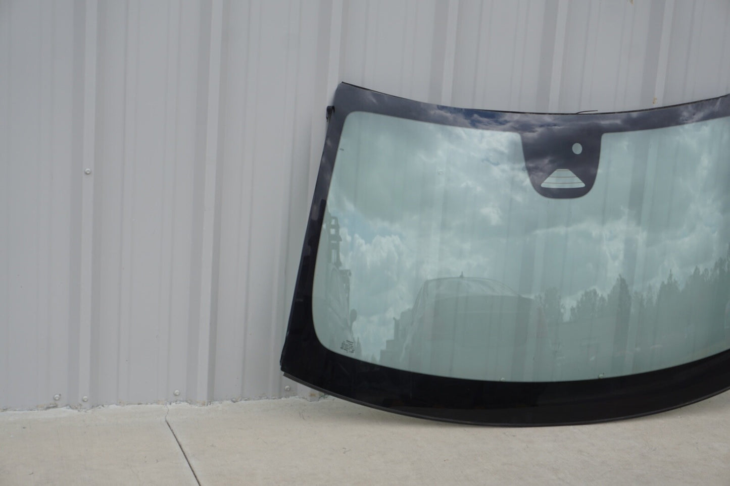 2021 - 2023 POLESTAR 2 WINDSHIELD GLASS
