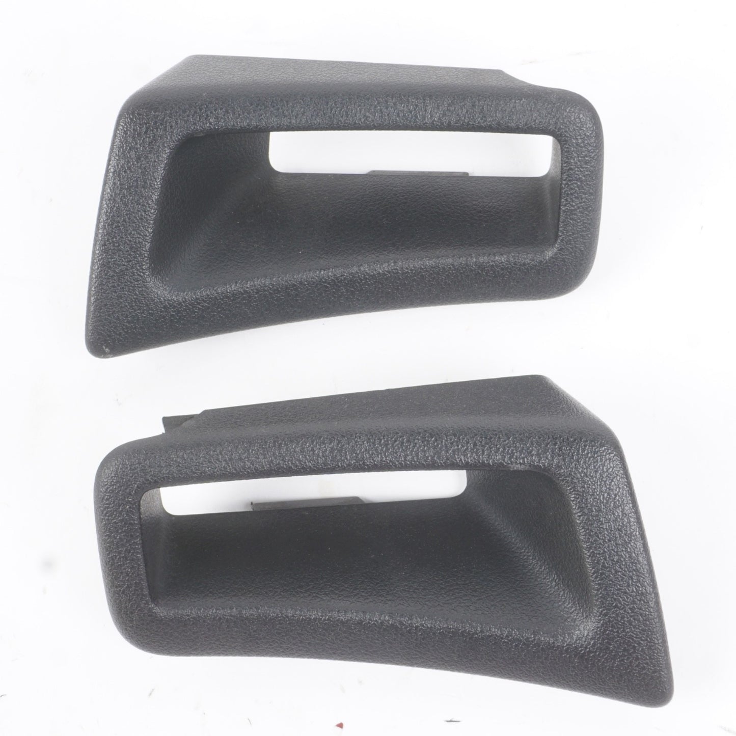 2011 - 2017 Mercedes E350 E550 Convertible Rear Left And Right Seat Belt Guide