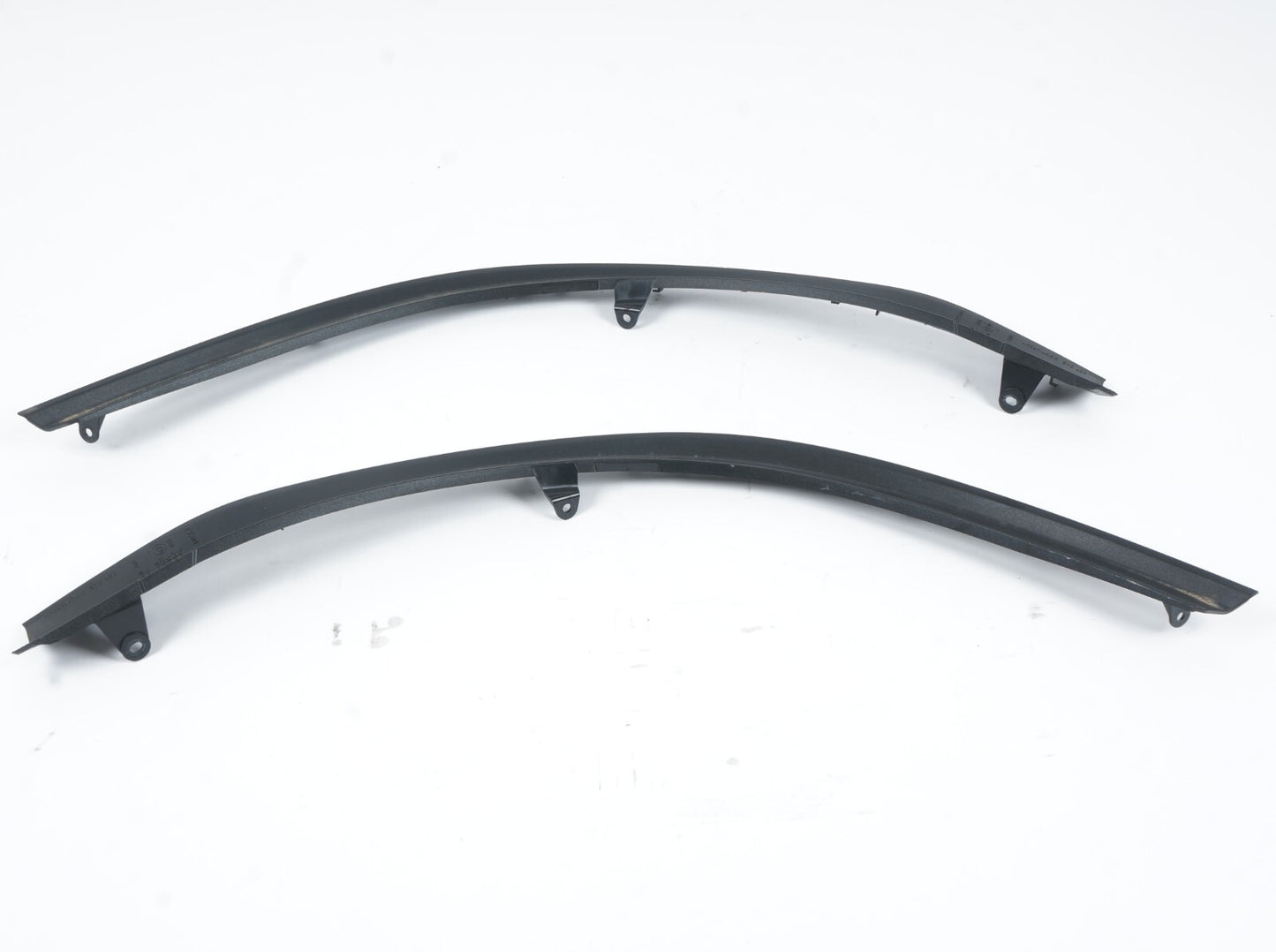 2017-2020 MERCEDES SL450 TAIL LIGHT MOLDING TRIM LEFT & RIGHT OEM