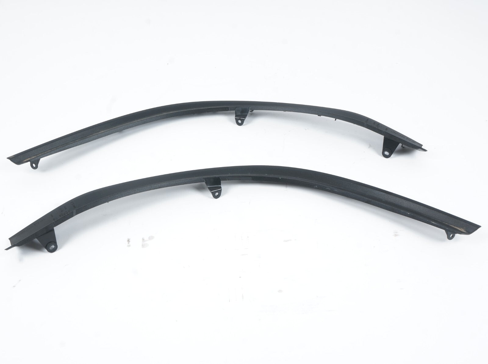 2017-2020 MERCEDES SL450 TAIL LIGHT MOLDING TRIM LEFT & RIGHT OEM