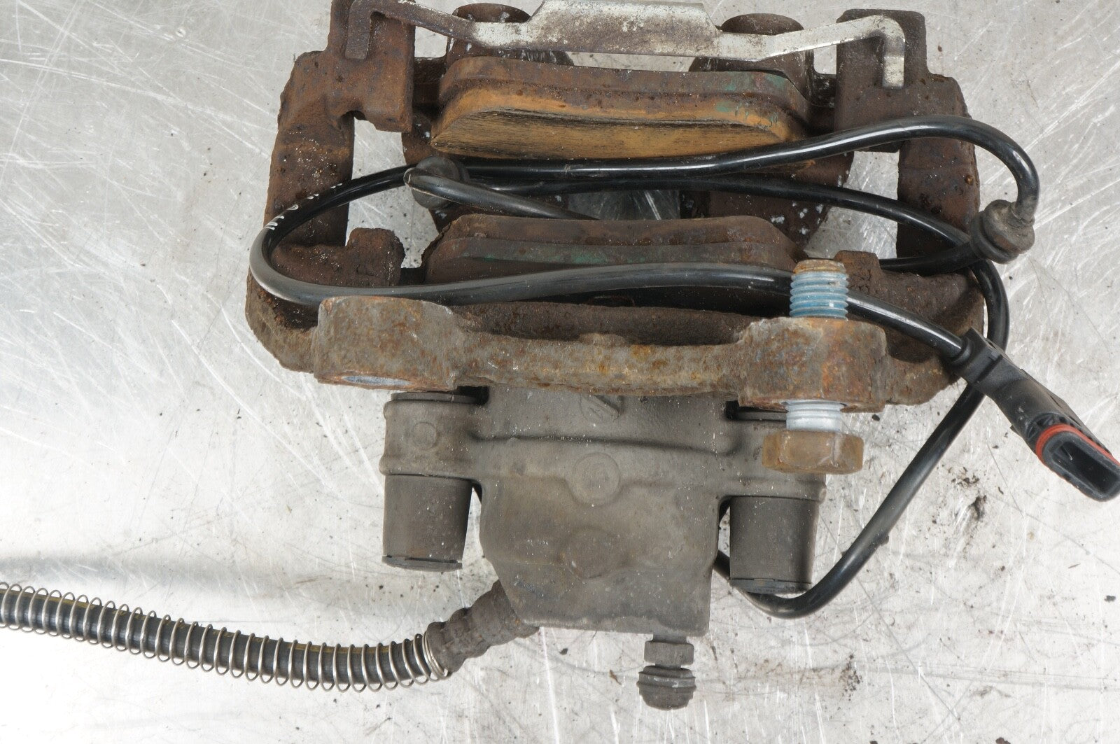 07-13 Mercedes W221 S550 CL550 Rear Right Brake Caliper OEM