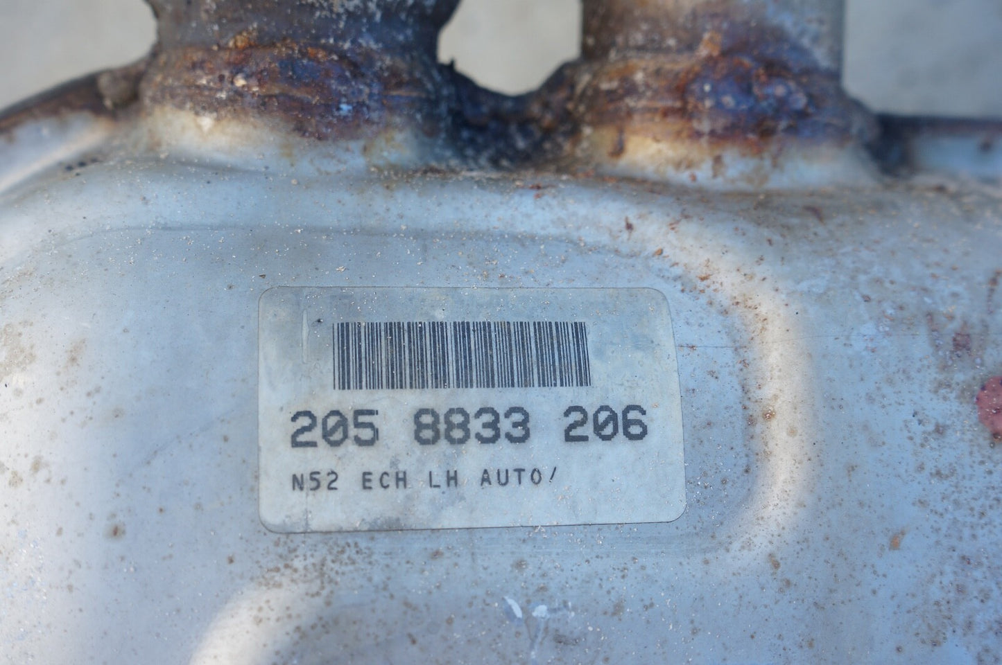 2003 - 2008 BMW Z4 GENIUNE OEM Exhaust Muffler 2058833206 7514157