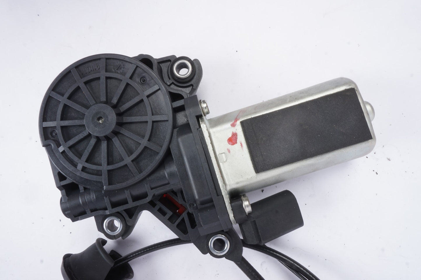 2011 - 2018 AUDI A8 QUATTRO FRONT LEFT DOOR LATCH LOCK ACTUATOR OEM