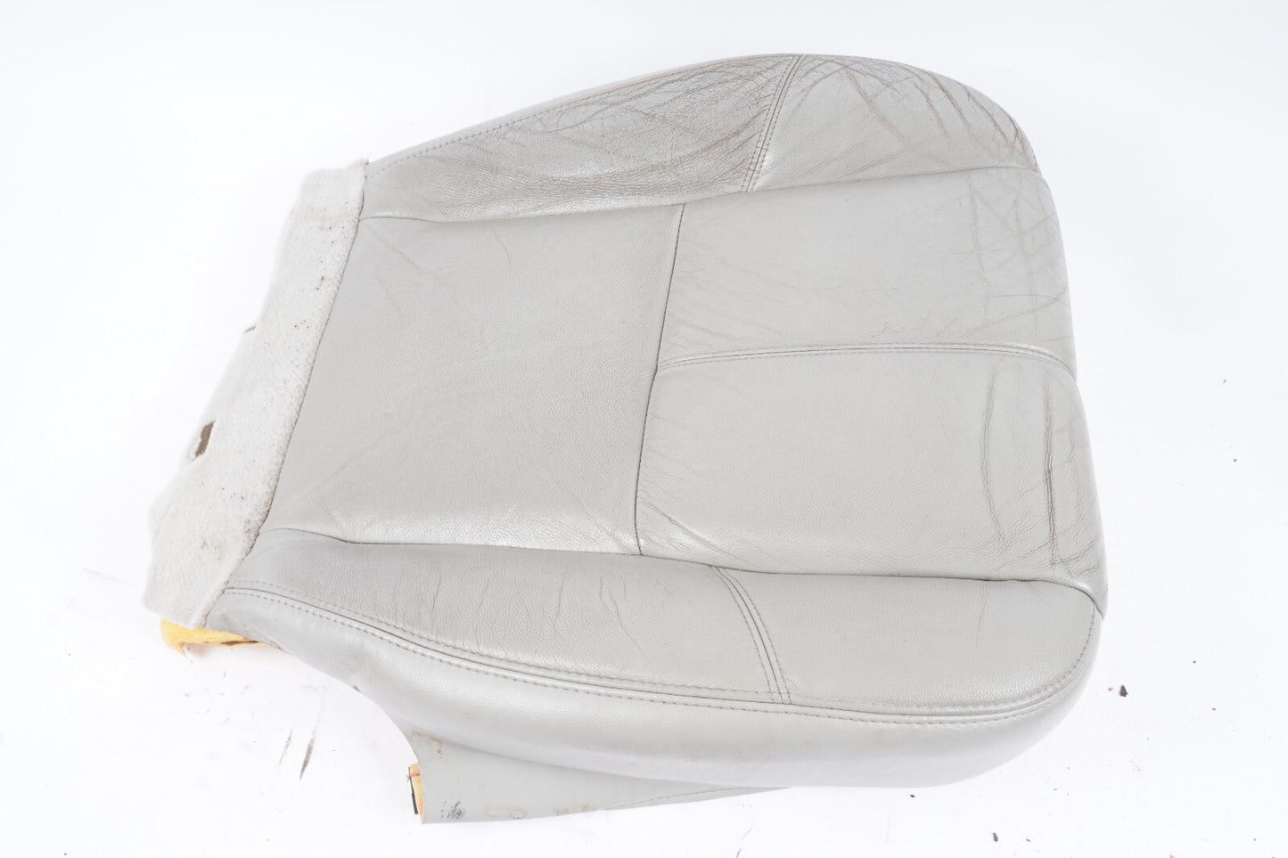 2007 - 2009 Chevy Suburban Front Left Driver Seat Cushion Bottom Lower OEM
