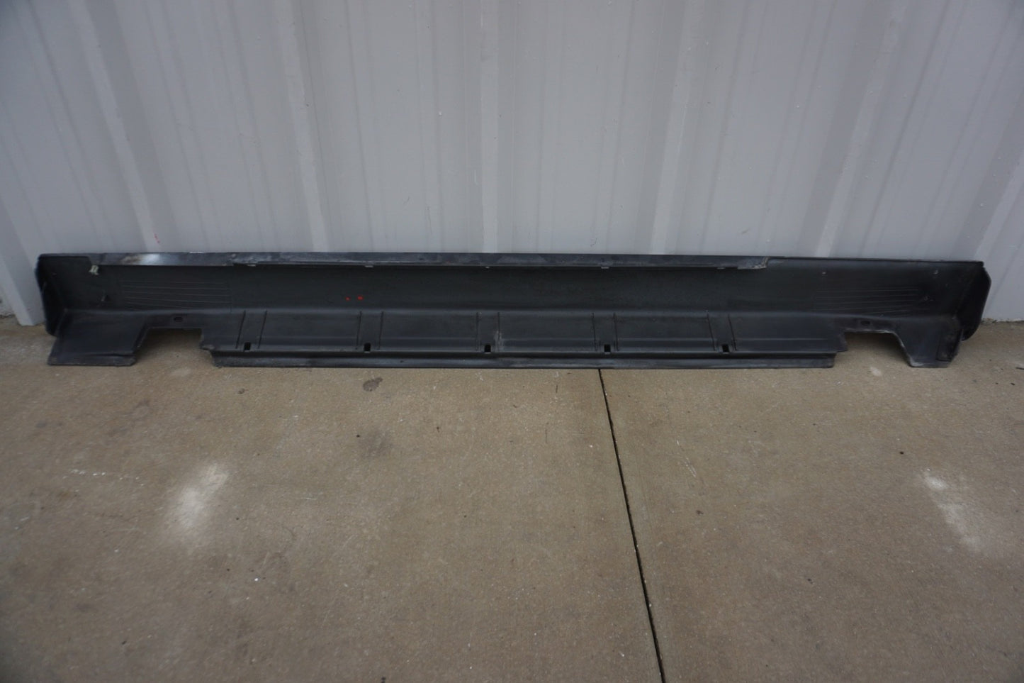 1987 - 1993 Cadillac Allante Right Passenger Side Rocker Panel Skirt Molding OEM