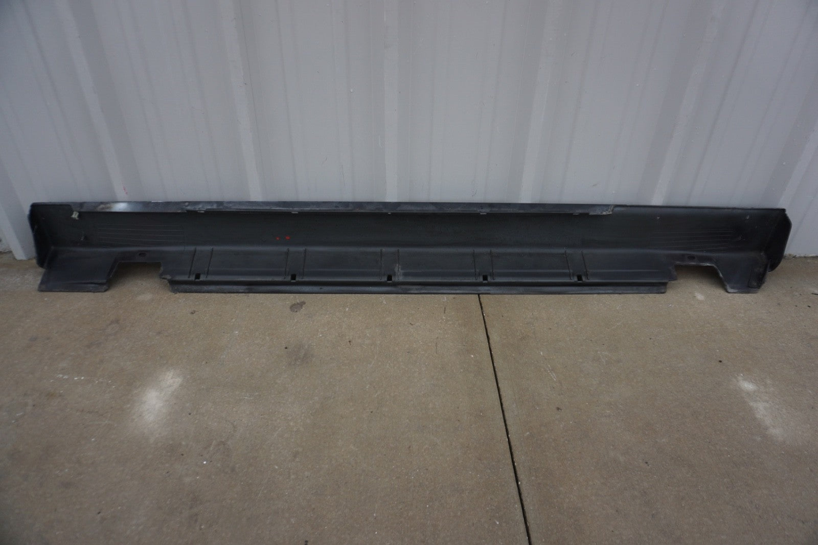 1987 - 1993 Cadillac Allante Right Passenger Side Rocker Panel Skirt Molding OEM