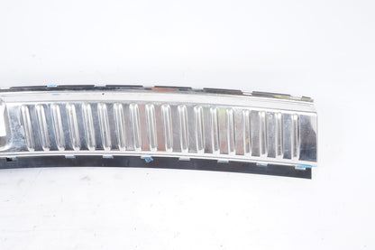 11-18 Porsche Cayenne 958 Trunk Sill Scuff Plate Panel Trim Cover 7P0863459E OEM