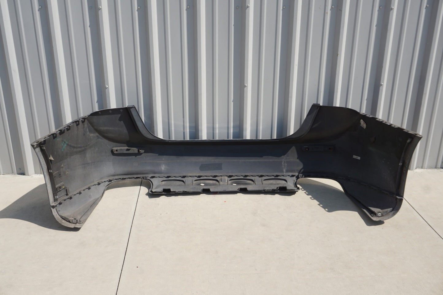 2014 - 2024 MASERATI GHIBLI REAR BUMPER COVER