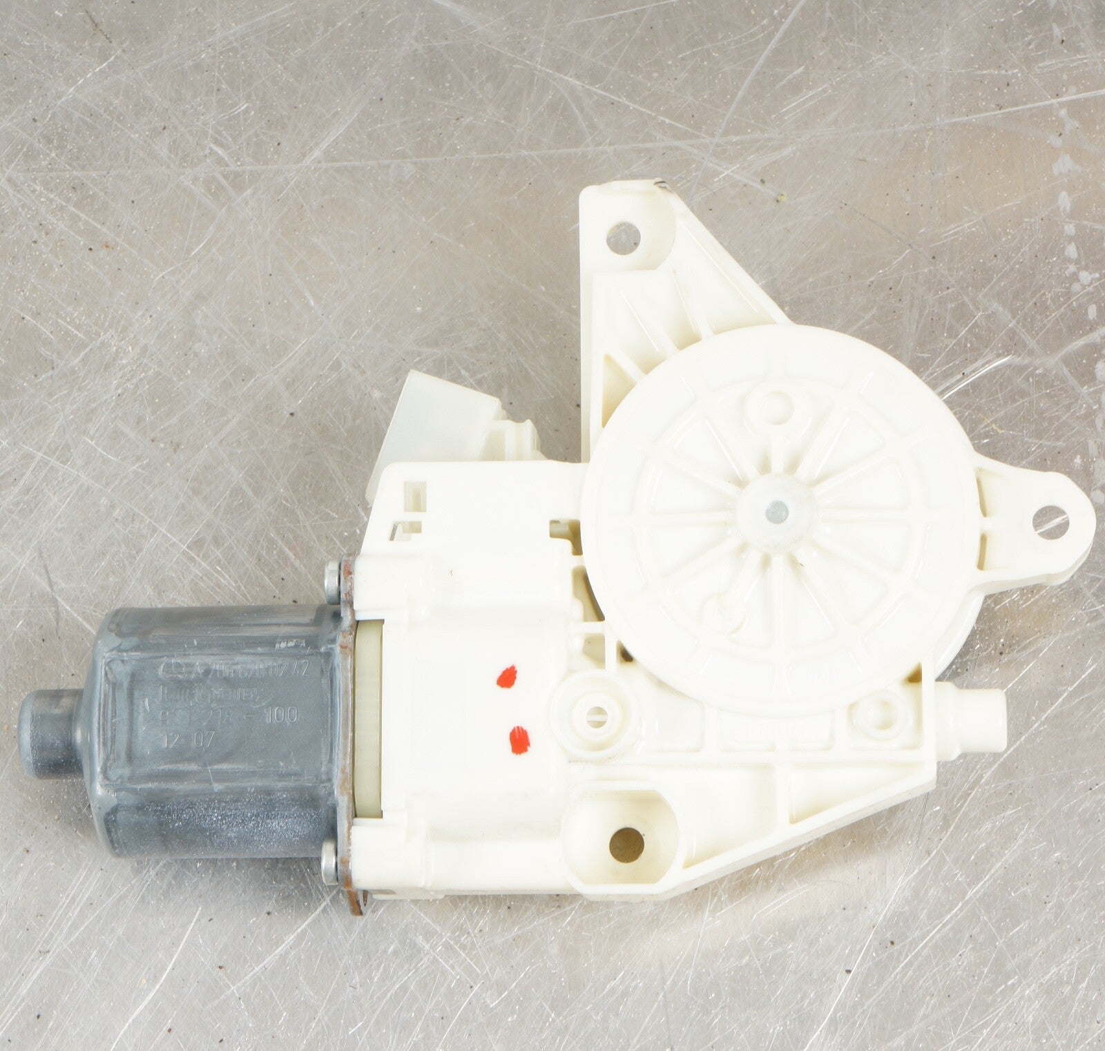 08-16 Mercedes W204 C300 C250 C350 Front Right Door Window Regulator Motor OEM